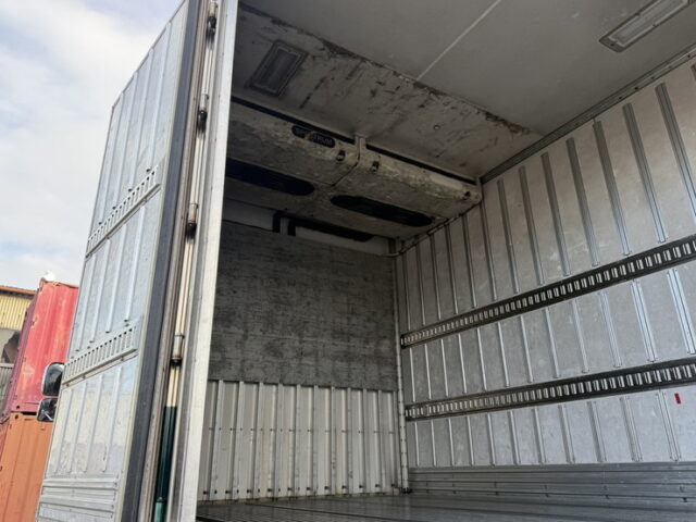 日野:プロフィア:ハイルーフ:冷凍バン:架装多数:サブエンジン:ジョロ4キーストン