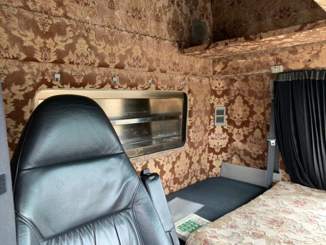 【745】H24　ふそう　ファイター　冷凍バン　造りボディ　