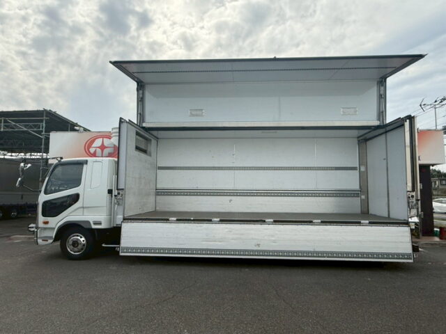 ファイター：冷凍ウィング：アルミシマ床：-30度設定：後輪エアサス：240馬力