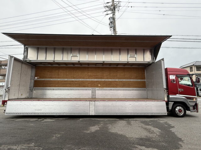 スーパーグレート：ハイルーフ：ウィング：メッキ多数：アルミホイール：格納ゲート