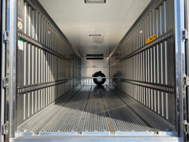 【717】登録済未使用車　スーパーグレート　冷凍バン　サブエンジン　ジョロ4キーストン