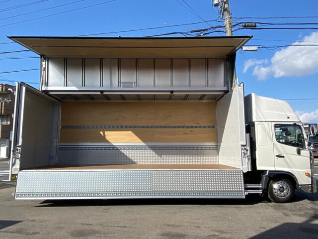 【767】R1　17レンジャー　ウィング　エアサス　格納ゲート