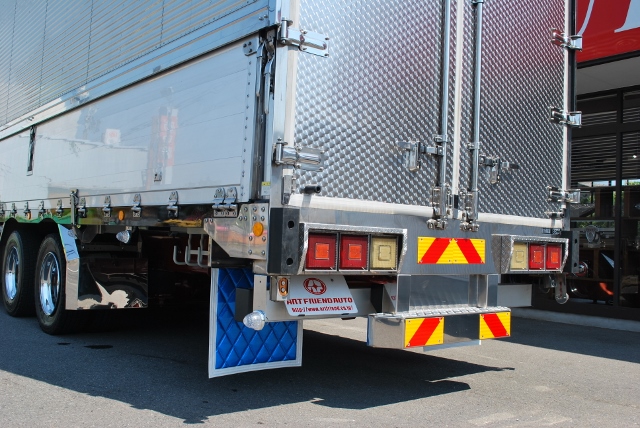 【226】いすゞ　ギガ　低床　アルミウイング　ハイルーフ　カスタム多数