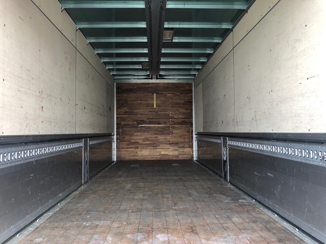 【286】三菱ふそうファイター　セミワイド　アルミウイング　リアエアサス