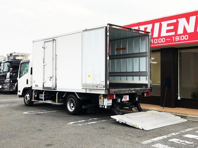 【197】いすゞ　エルフ　冷凍バン　格納ゲート　ワイドロング