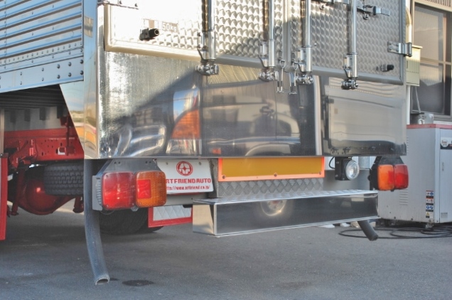 【196】日野レンジャー　冷凍バン　カスタム多数