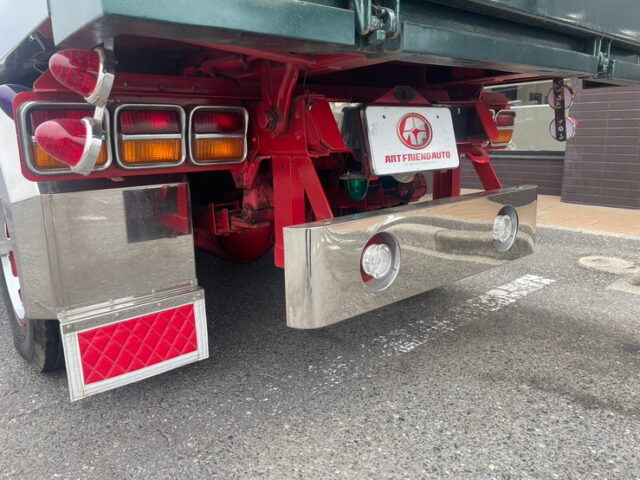 H4 エルフ　ダンプ　５MT