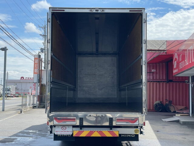 日野　17プロフィア　ハイルーフ　ウィング　リア門口ステンレス　アルミホイール