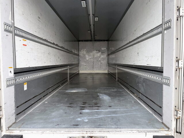 三菱ふそう　スーパーグレート　ハイルーフ　ウィング　エアサス　アルミホイール　木床