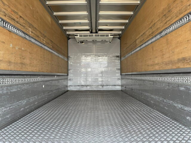 【858】H28　フォワード　6200　ワイド　エアサス　冷凍ウィング