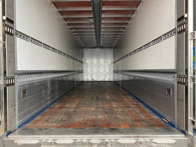 【922】H29　プロフィア　ハイルーフ　ウィング　総輪エアサス　山田ボデー