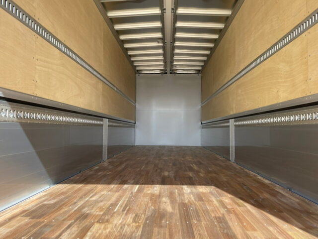 【905】R3　登録済未使用車　スーパーグレート　低床アルミウイング