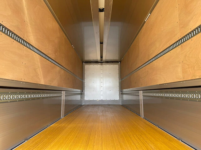 【957】R3　17プロフィア　ハイルーフ　ウィング　門口ステンレス　未使用車　