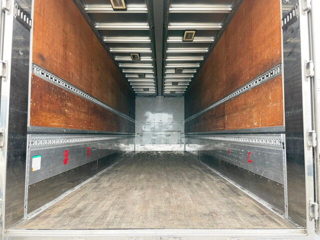 【963】H20　クオン　ハイルーフ　ウィング　総輪エアサス　エアロ付　委託販売