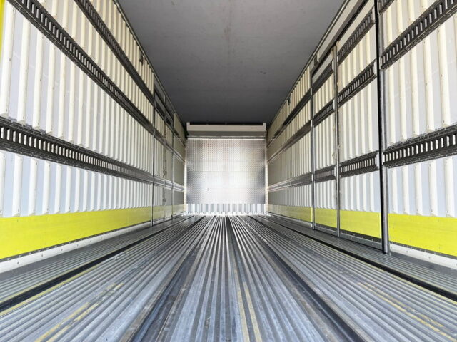 【972】H28　クオン　ハイルーフ　冷凍バン　両サイド観音　ジョロ4キーストン　サブエンジン　410馬力