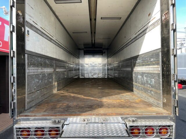 【987】H18　ギガ　ハイルーフ　冷凍ウィング　10輪　造りボディ　1Mアオリ