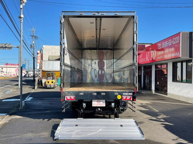 【911】R3　17プロフィア　造りボディ　ウィング　格納ゲート付　7速MT　未使用車