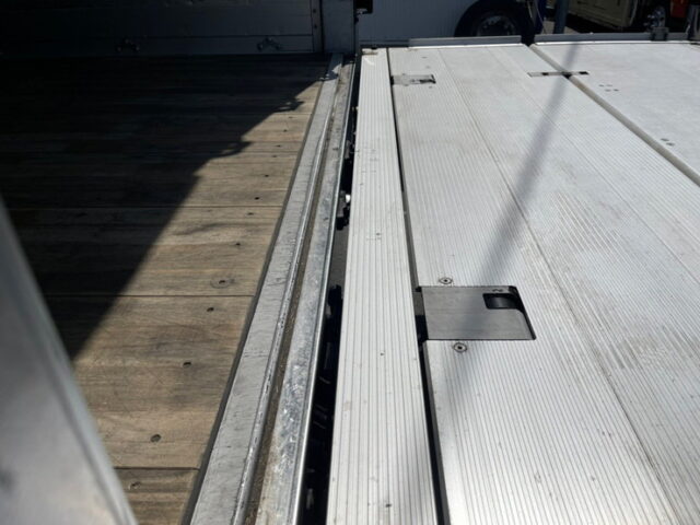 【1129】H29　レンジャープロ　ウィング　6200　ワイド　格納ゲート付