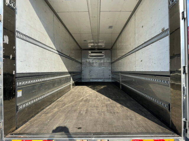 【1257】H23 ギガ 冷凍ウィング ステンレス多数 リア門口ステンレス 格納ゲート付 木床