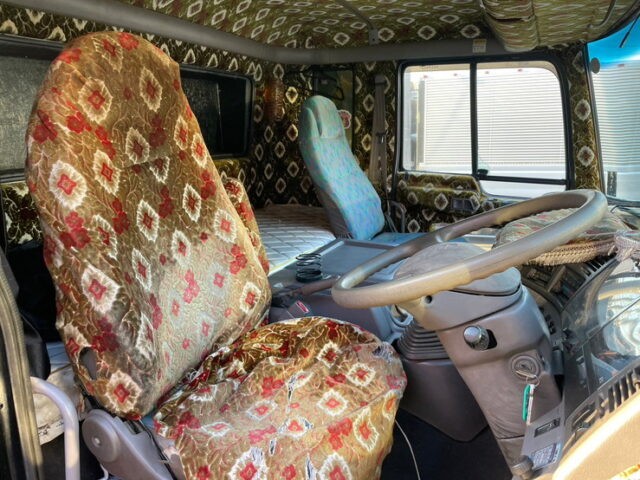 【1392】H12　テラヴィ　冷凍バン　V8　ダブルマフラー　7速　ステンレス多数