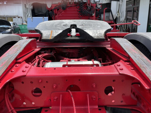 日野　17プロフィア　トラクターヘッド　架装多数　ハイルーフ