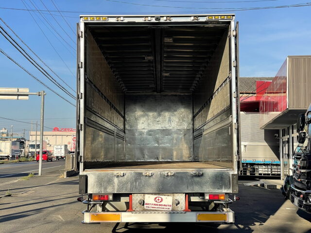 スーパーグレート　ハイルーフ　ウィング　ヤマダ造りボデー　国産エンジン　7速MT