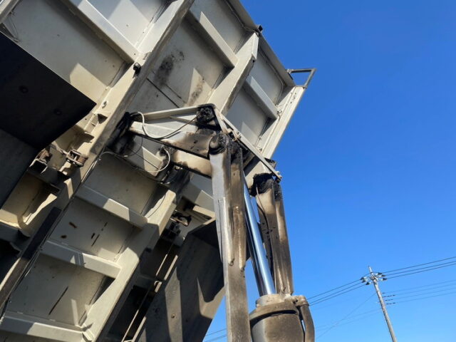 スーパーグレート　ダンプ　5300×2300　ステンレス多数