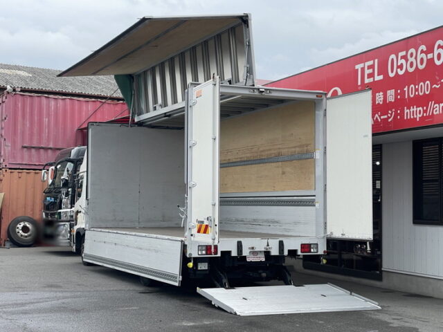 日野　17レンジャー　ハイルーフ　6200ワイド　エアサス　格納ゲート　低走行