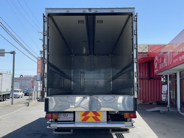 スーパーグレート：ハイルーフ：ウィング：造りボディ：ステンレス多数：420馬力