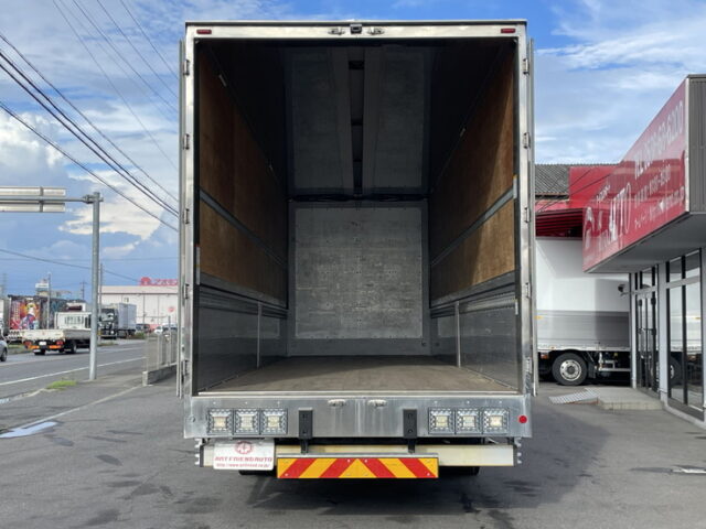 日野：17プロフィア：ハイルーフ：メッキ多数：アルミホイール：リア門口ステンレス