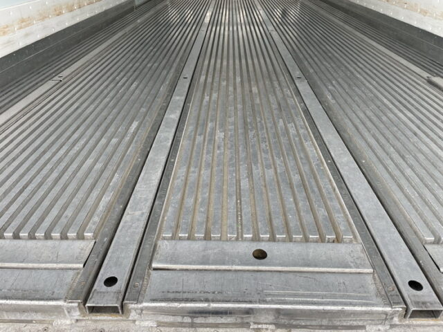 日野:17レンジャー:6200ワイド:冷凍バン:格納ゲート付:エアサス:ジョロ4キーストン