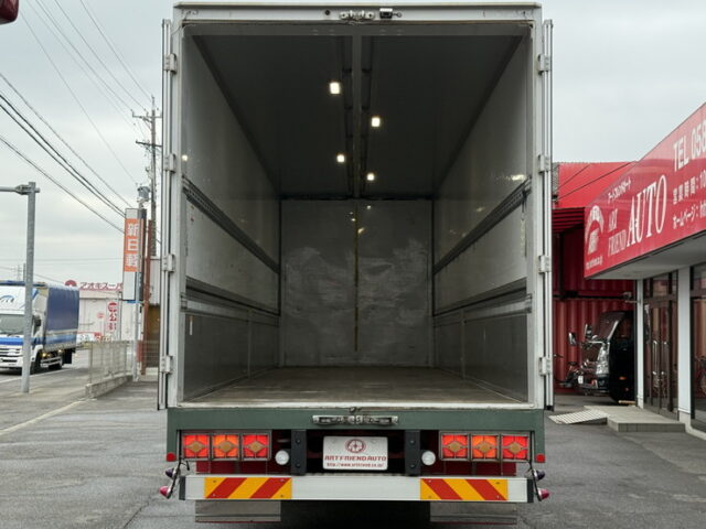 17スーパーグレート：ハイルーフ：ウィング：プレミアムラインエグゼクティブ：寝台メッキ