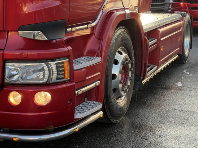 スカニア：R450：トレーラーヘッド：総輪エアサス：第5輪荷重11.300㎏：直6