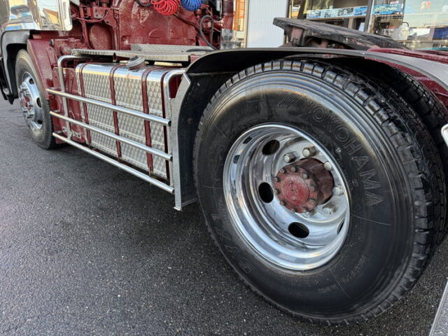 日野：テラヴィ：ハイルーフ：トレーラーヘッド：架装多数：ブタ鼻：後輪エアサス