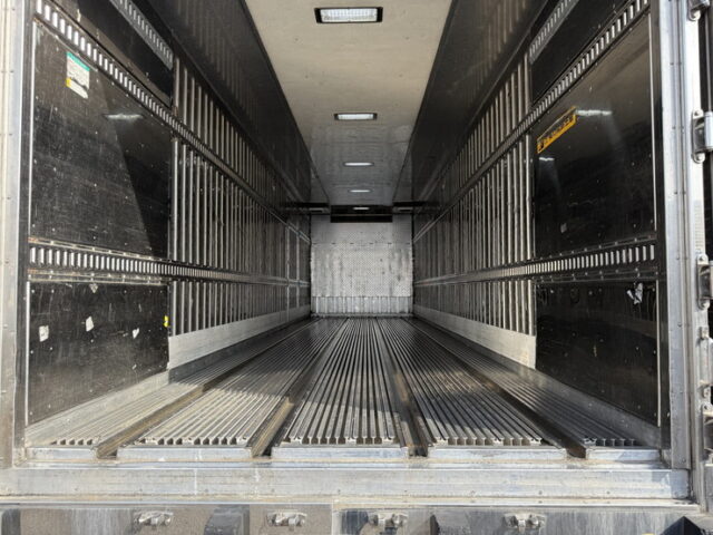 スーパーグレート:冷凍バン:左片扉:ジョロ4キーストン:サブエンジン:総輪エアサス