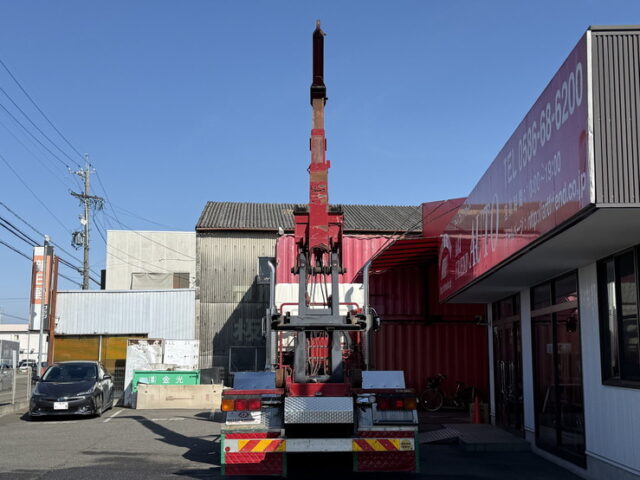 スーパーグレート：ハイルーフ：アームロール：40立米：架装多数：煙突マフラー(ダミー)