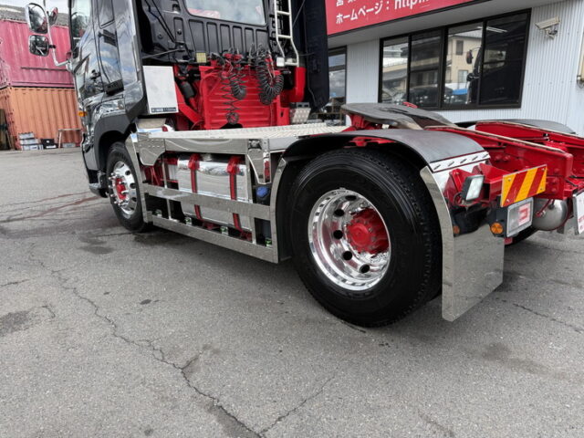 日野:17プロフィア:ハイルーフ:トレーラーヘッド:架装多数:アルミホイール