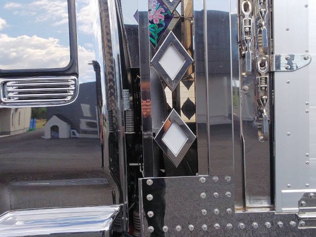 ★【540】いすゞ　フォワード　増トン　デコトラ　