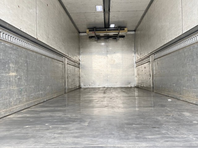 ★【532】ふそう　ファイター　増トン　冷凍ウィング　エアサス　造りボディ