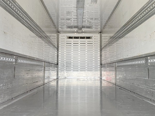 【587】いすゞ　ギガ　冷凍ウィング　直結　サーモキング　冷凍機