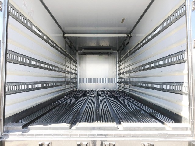 【320】いすゞフォワード 増トン 冷凍バン 現状