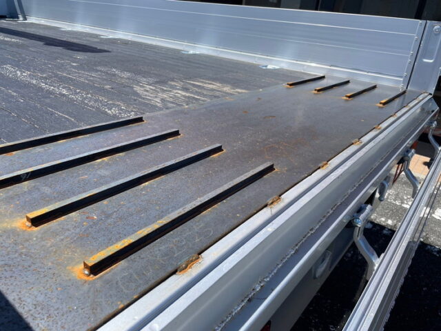 三菱ふそう：ファイター：増トン：未使用：ハイジャッキセルフ：ステンレスサイドバンパー