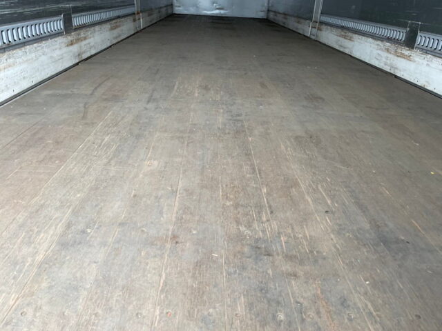 三菱ふそう　スーパーグレート　ハイルーフ　アルミウィング　ステンレスサイドバンパー　メッキ多数　木床