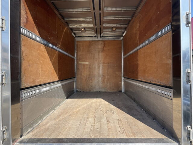 いすゞ　エルフ　ウィング　架装多数　波板ステンレス　造りボディ　ワイド