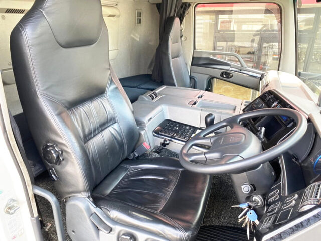 【804】H27　スーパーグレート　ウィング　4軸　エアサス　7速