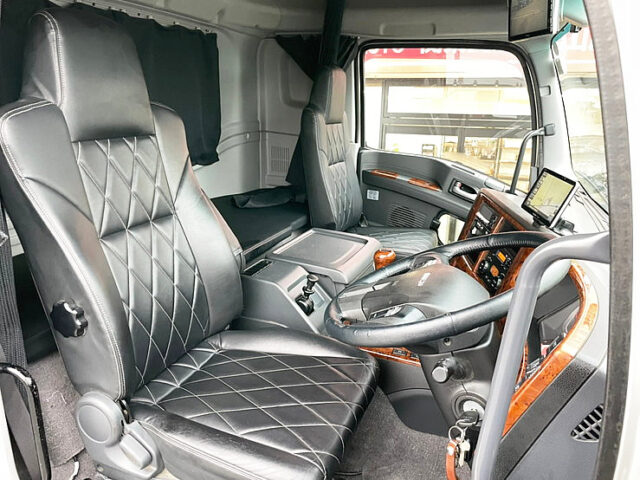 【947】H29　ギガ　ハイルーフ　平ボデーアルミB　4軸　ステンレス多数