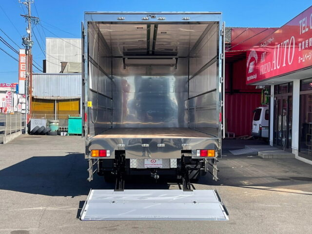 【967】R3　ファイター　冷凍ウィング　造りボディ　6500ワイド　エアサス　格納ゲート　菱重製冷凍機
