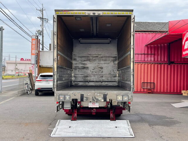 【982】H28　フォワード　冷凍ウィング　エアサス　6200ワイド　格納ゲート　架装多数