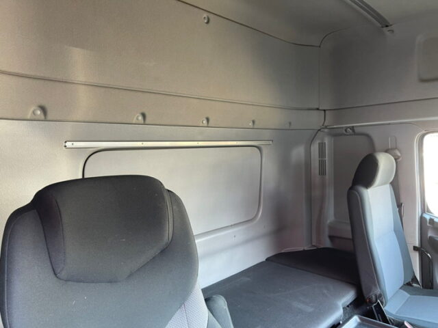 【1043】H28　日野　プロフィア　ハイルーフ　ウィング　プロシフト　木床　380馬力