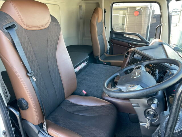 【1075】H29　17プロフィア　ハイルーフ　ウィング　7速MT　門口ステンレス　車検付